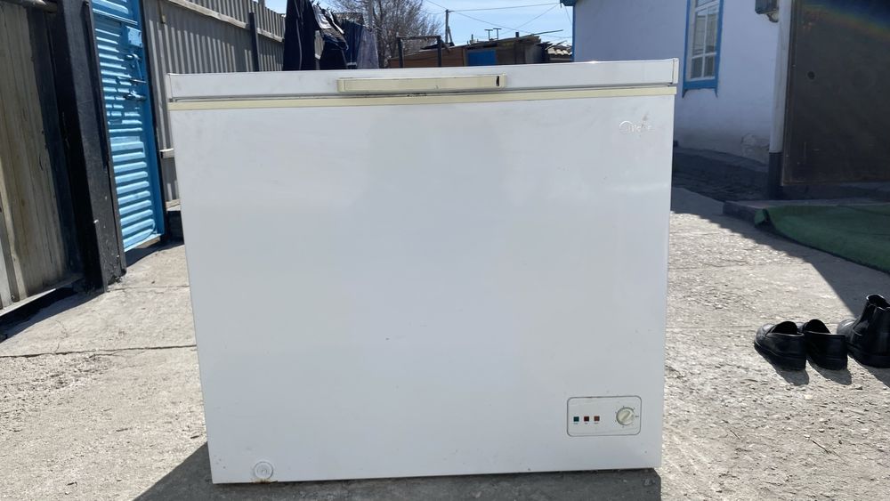 Морозильник.