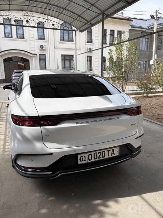 BYD Han 715km sotiladi