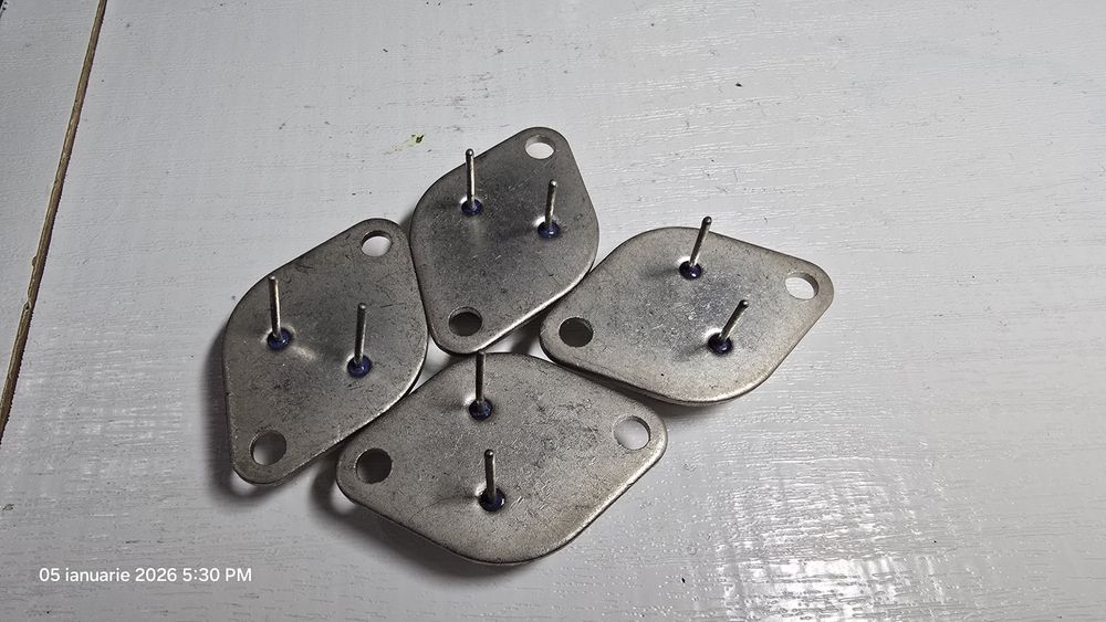 Tranzistori  2N  3442 producție Băneasa anii 80"