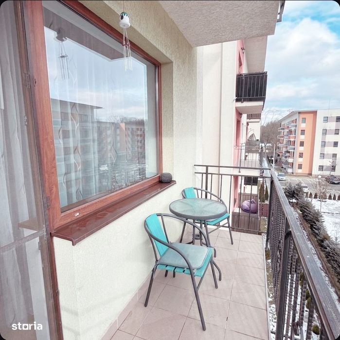 Inchiriez apartament 3 camere si 2 bai zona Tractorul Casa Nobel