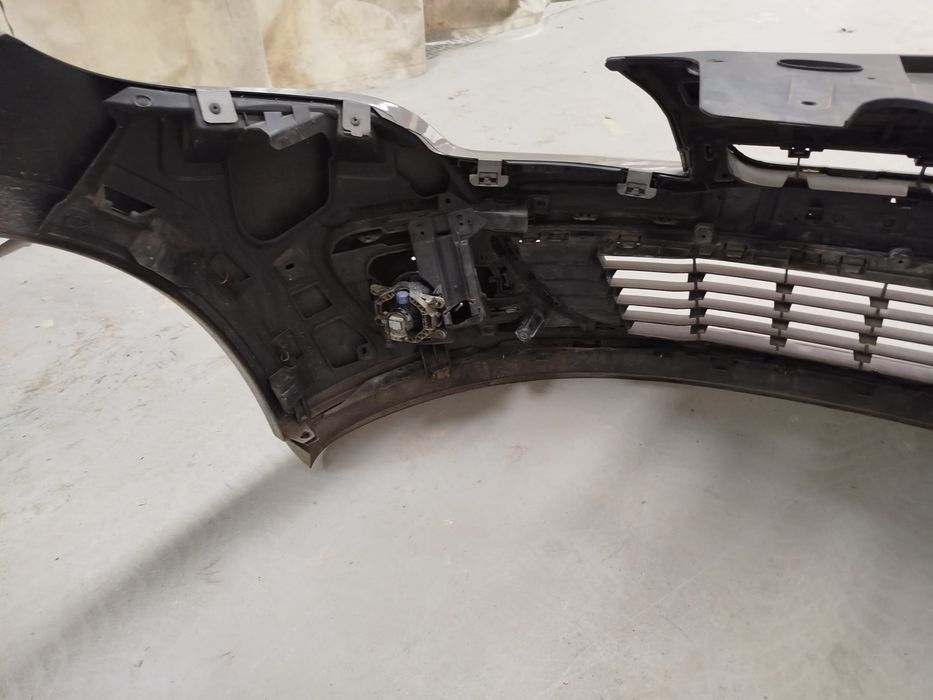 Bară față renault megane 3 an 2012