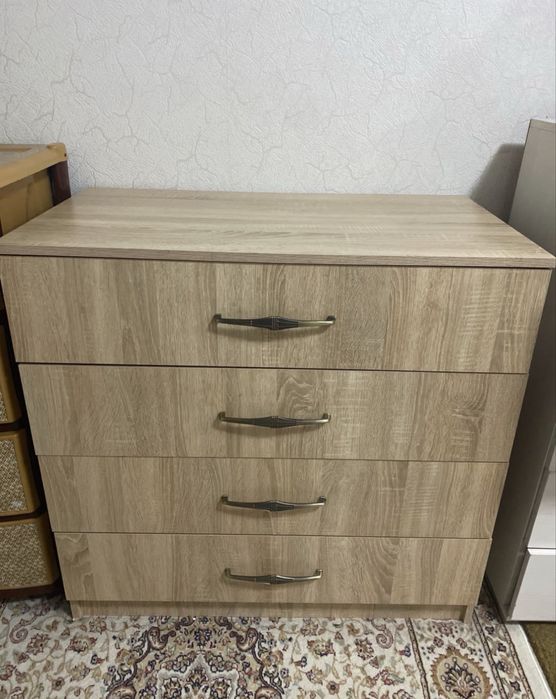 Комод б/у в хорошем состоянии