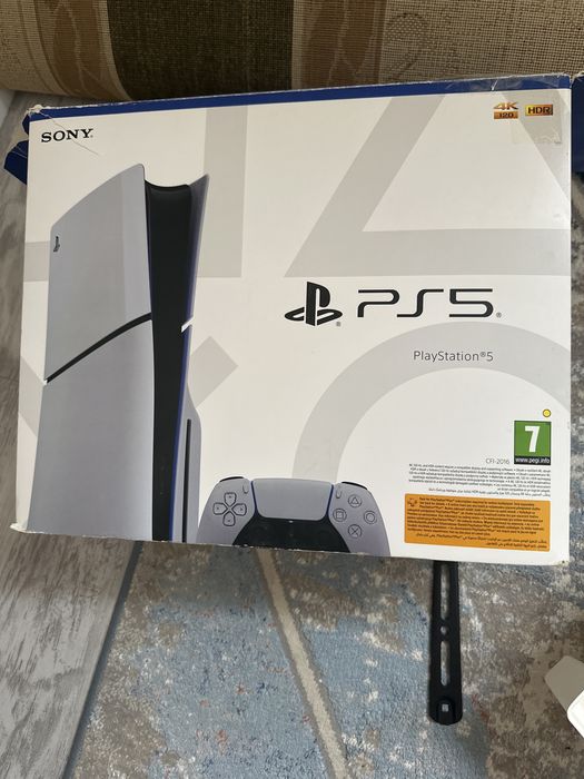 Пс 5 слим нов