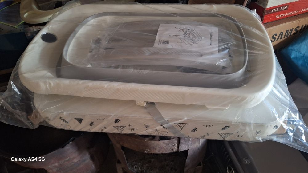 Болалар нарсалари сотилади велосипед, ходунки ванна.