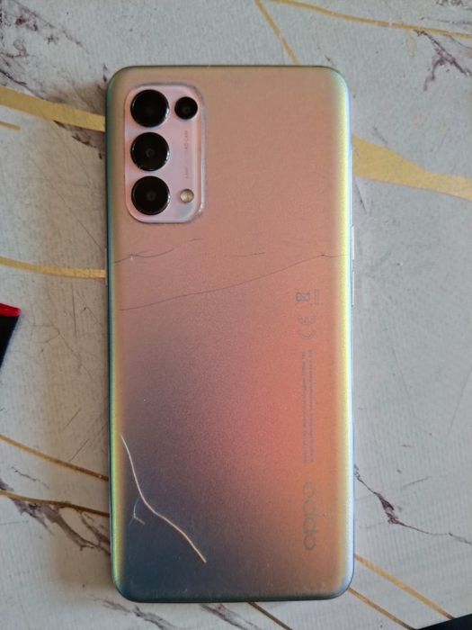 Oppo reno 5 хамелеон