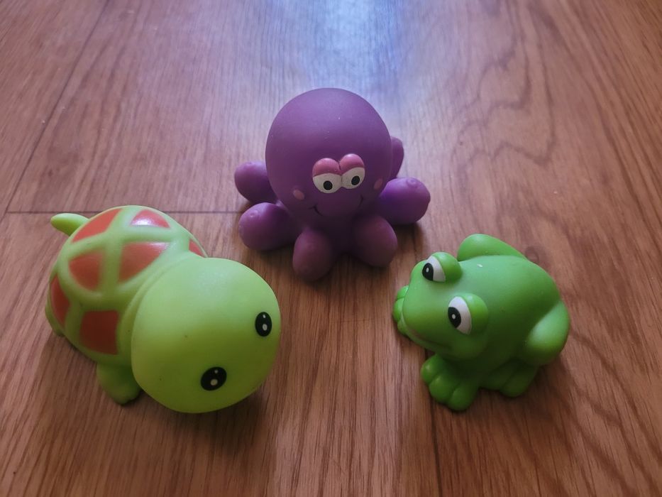 Игрушки резиновые