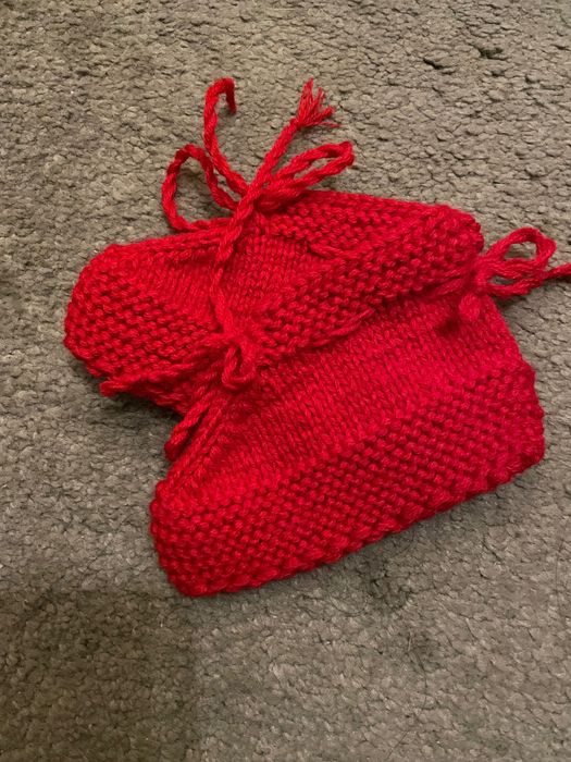 Бебешки търлички ръчно плетени