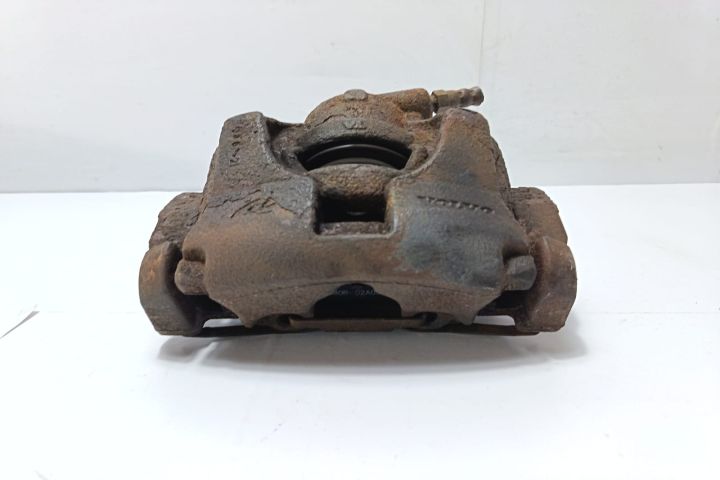 Etrier stanga fata Volvo V60 prima generatie seria