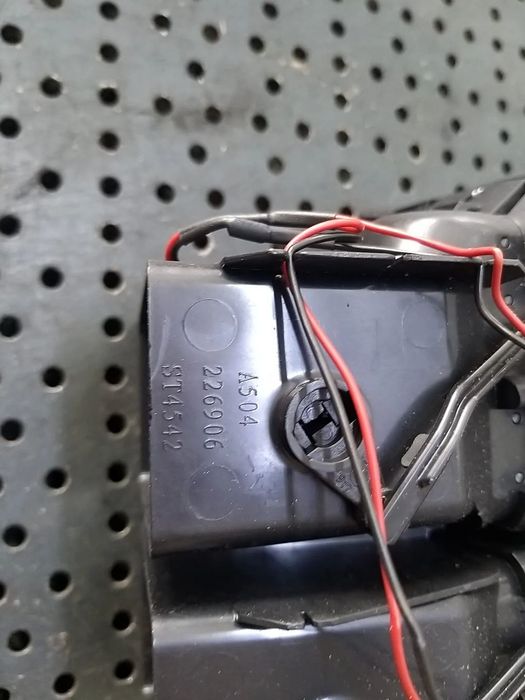 Grile ventilatie bord cotiera spate maserati ghibli m157 a504226906