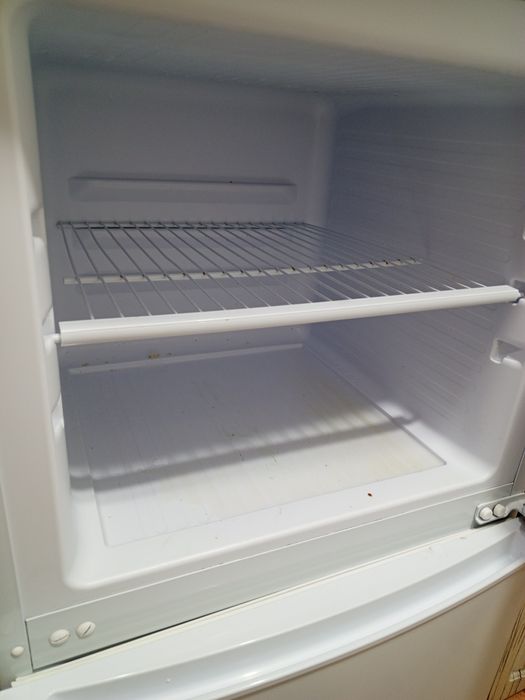 Холодильник Бирюса