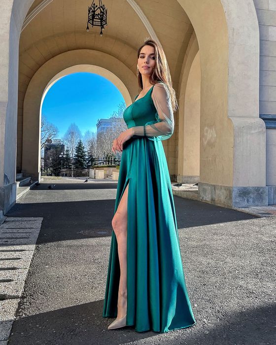 Rochie eleganta lunga verde smarald