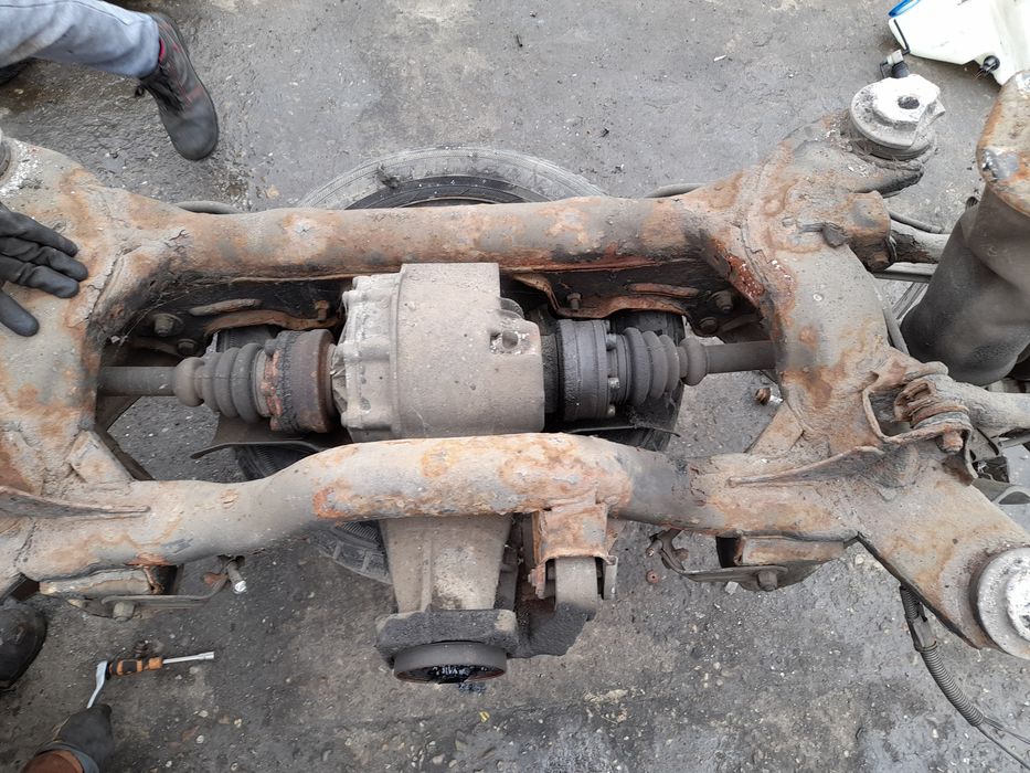 Diferential grup punte planetare Audi A6 C5 2,5TDI Allroad Automat