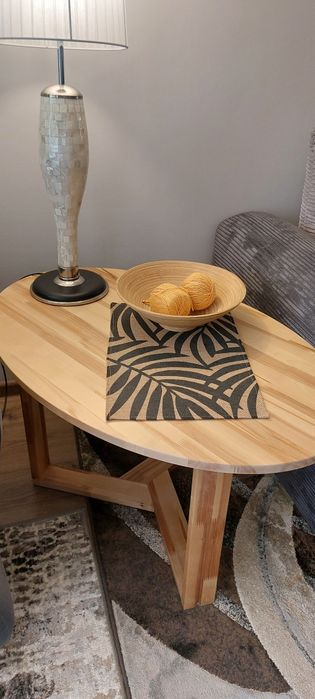 Мебель для дома:стол, кровать, шкаф