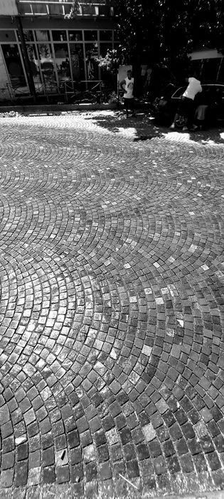 Montaj piatră cubică