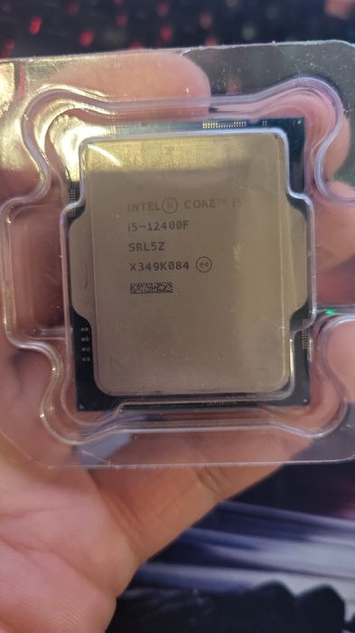 Процессор i5 12400f