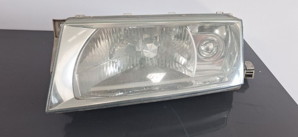 far stanga skoda octavia (1996-2010) 2.0 motorina 2005