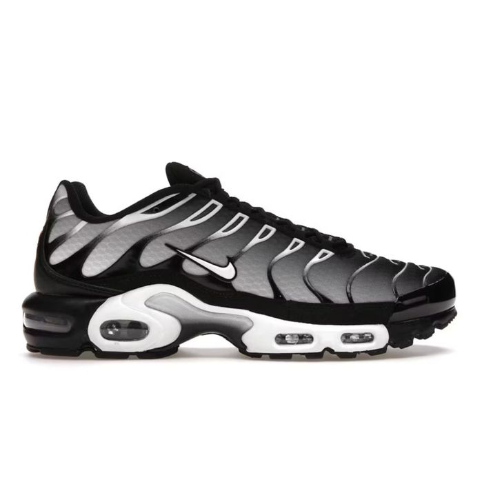 !НОВИ Спортни Обувки! Nike Air Max TN Plus 'Black Metallic Silver'