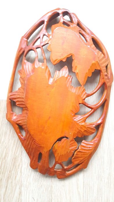 Tava/fructiera, lemn natural monobloc, cires, manual, 37x24x4 cm