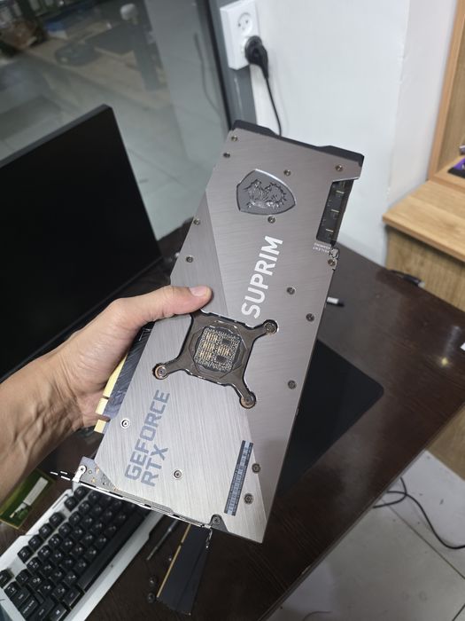 Rtx 3080 10GB 320BIT haqiqi igravoy montajni video karta.