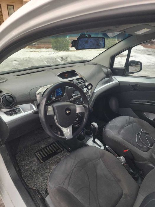 Срочно SPARK LT 2020 a/t сотилади