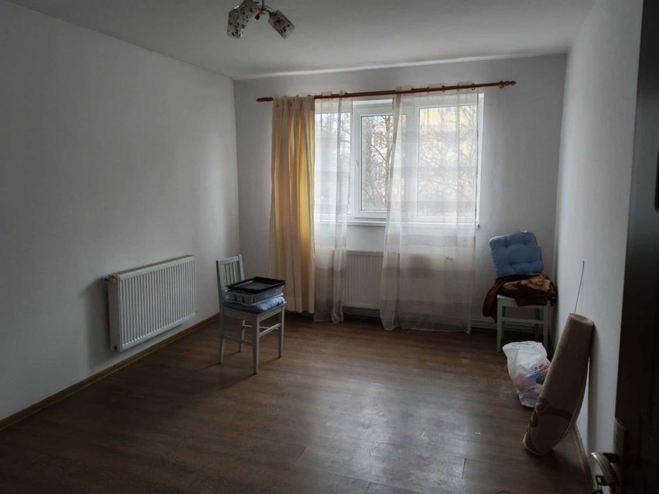 Garsosiera de canzare