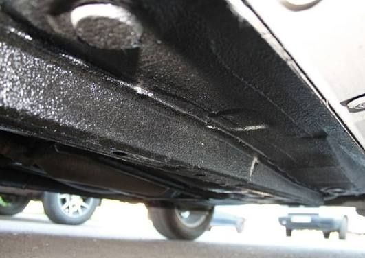 Обработка днище Антикором пушсалом