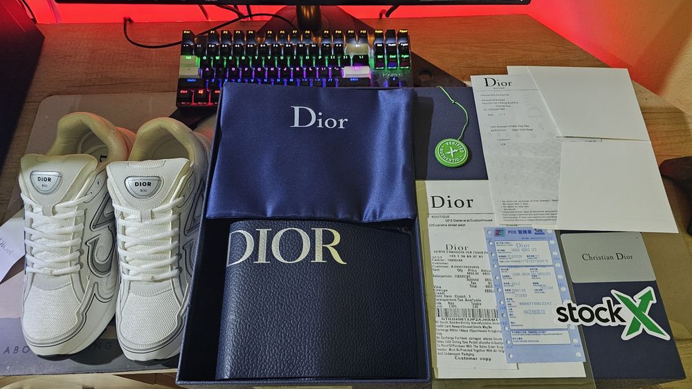 Christian Dior B30