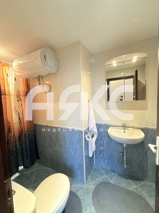 Дава се под наем Тристаен апартамент в София, Център - 74 кв.м за 698.19 € - Снимка #7