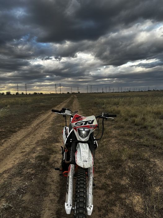 Эндуро 250 кубов