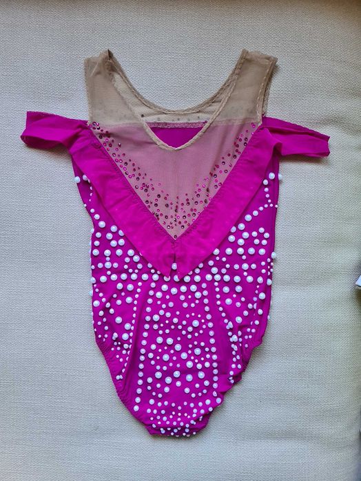 Трико за художествена гимнастика