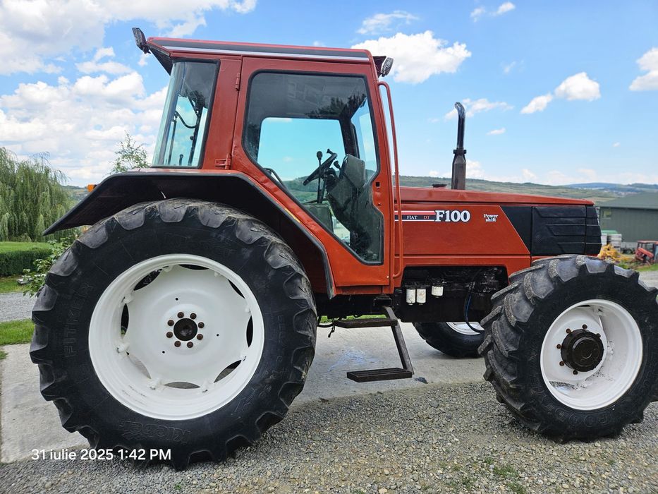 Tractor FIAT F100