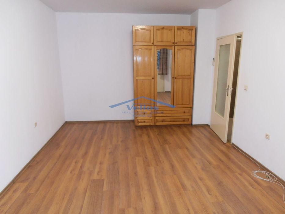 Дава се под наем Офис в София, Лозенец - 45 кв.м за 448.8 € - Снимка #4