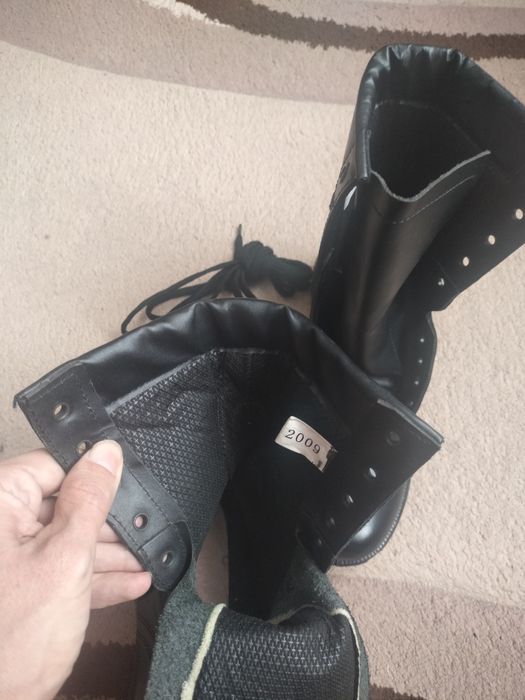 Берцы кожаные новые