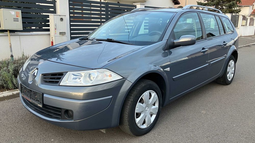 Renault Megane 2 ! 1.4 Benzina , 98 Cp !
