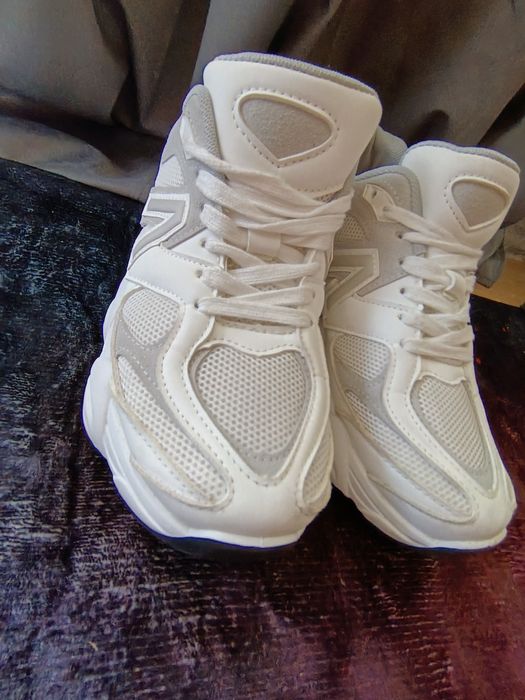 Маратонки 39 номер