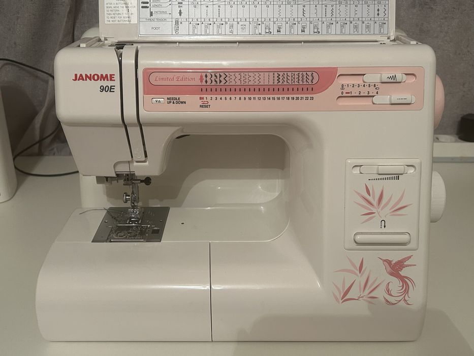 швейная машинка Janome 90E