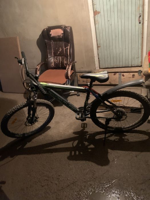 Продаю спортивный велосипед