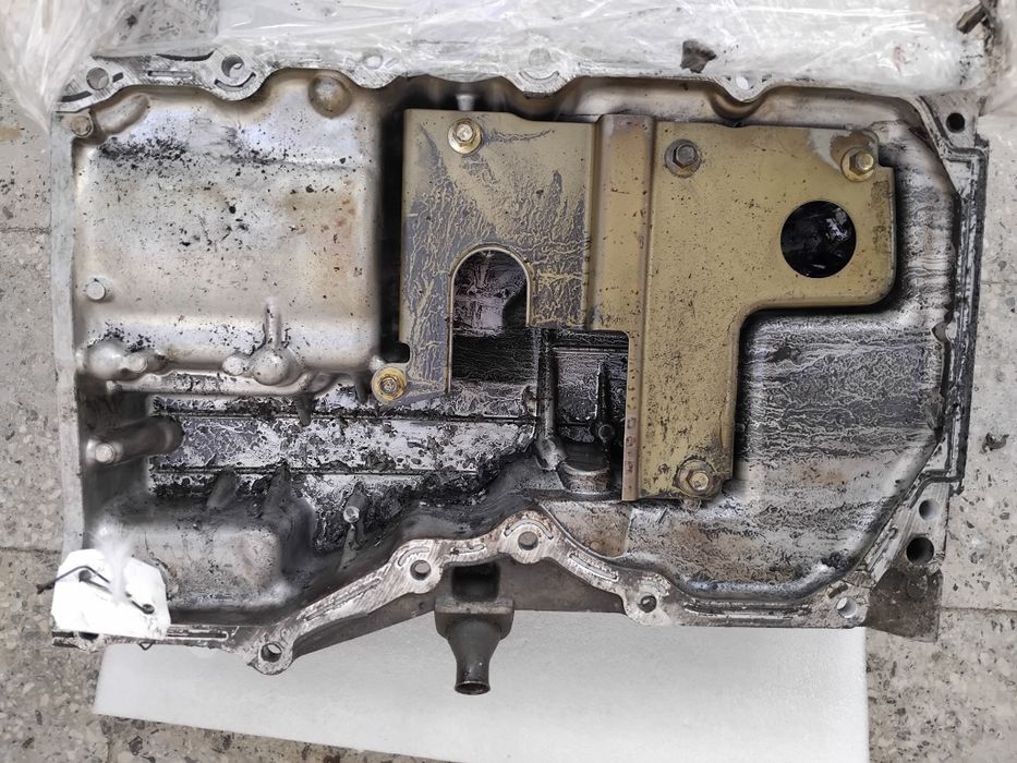 Картер  за Volvo S40 2 1.8i