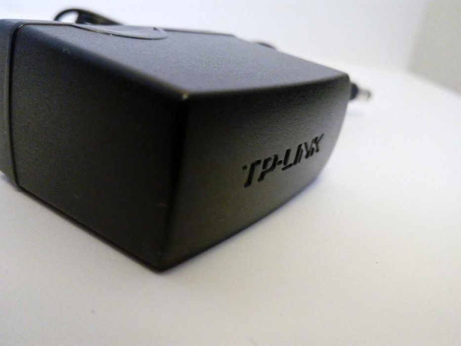 Блок питания TP-Link от Wi-Fi роутера