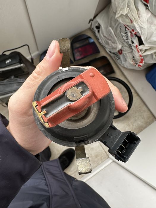 Трамблер 1.8 пассат ауди