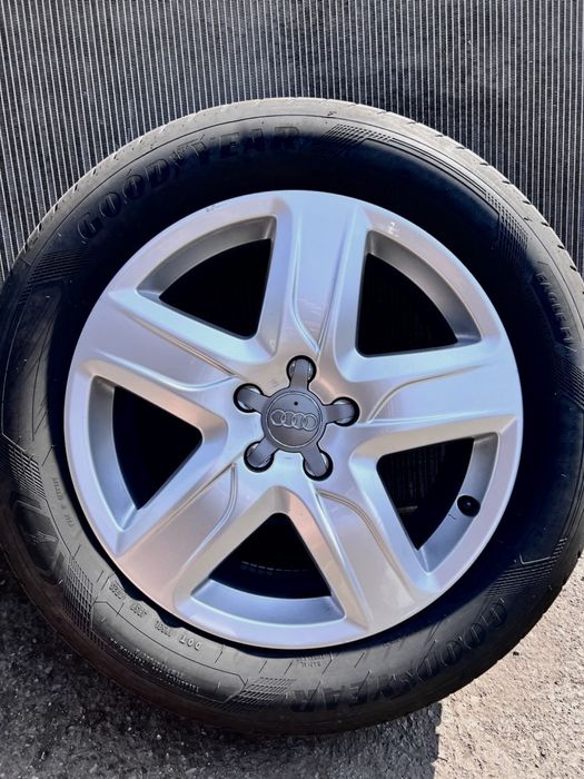 Оригинални джанти Audi с гуми Goodyear Eagle F1 235/55 R18