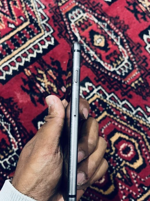 Iphone 8 срочно продам!!!