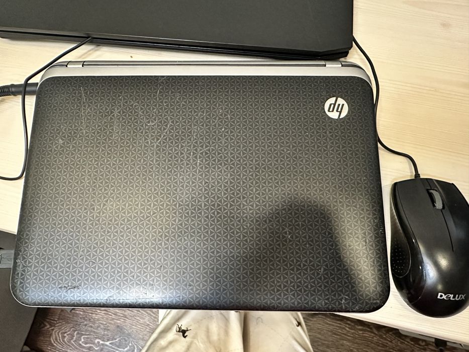 Ноутбук HP Pavilion dm1