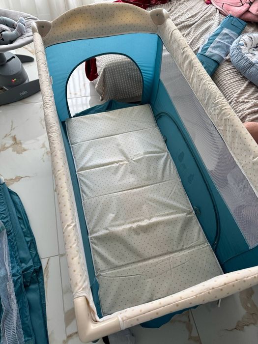 Чиполино преносима кошара за спане и игра