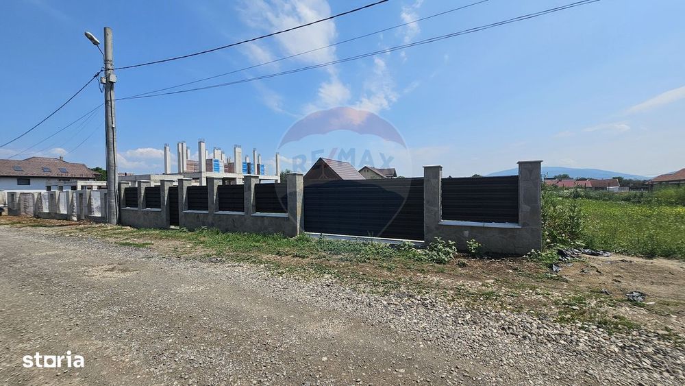 Teren intravilan 609 mp | Împrejmuit | Branșat la utilități | Prejmer