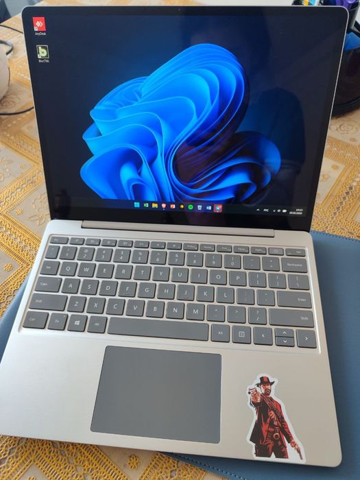 Microsoft Surface laptop