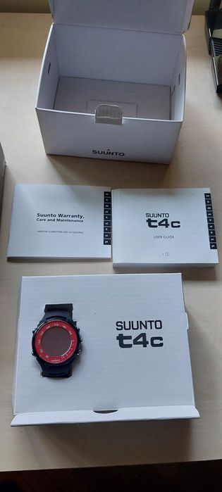 Часовник Suunto T4c