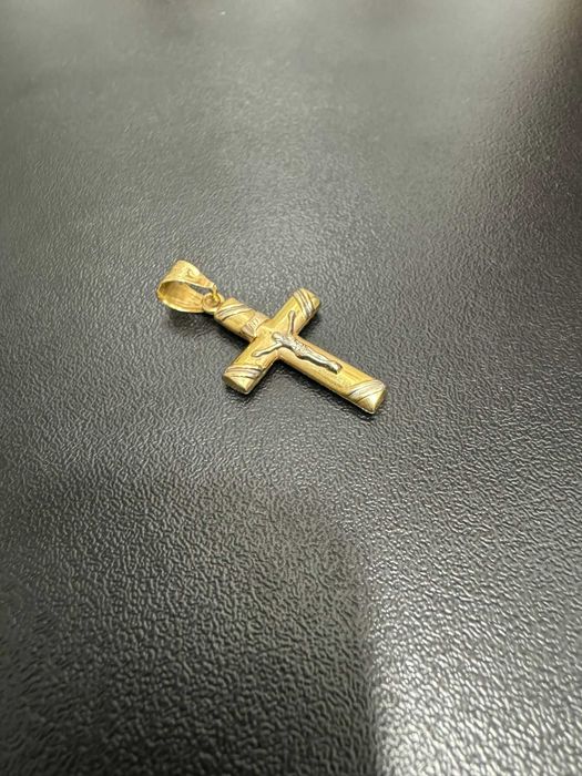 Hope Amanet P3 Pandantiv din AUR tip cruce / 1.63 gr / 14k
