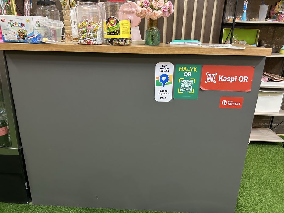 Стойка ресепшен