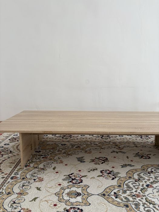 Срочно продаётся стол 2 метр